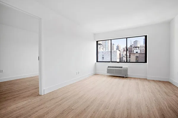 Rented by Greystar | media 2