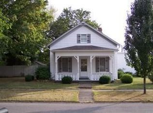 206 Walnut St, Belle Center, OH 43310