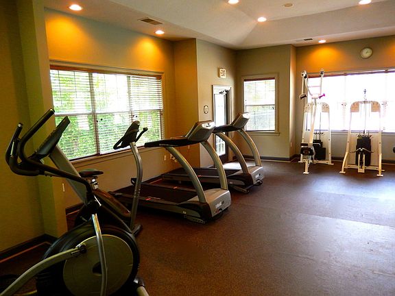 3rd image of 5750 Lake Resort Dr APT K117