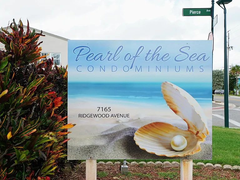 7165 Ridgewood Ave #7 — Photo 9
