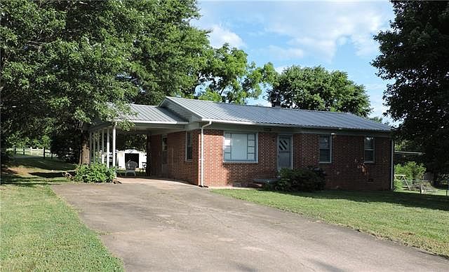 1st image of 5387 Meadowlane Dr