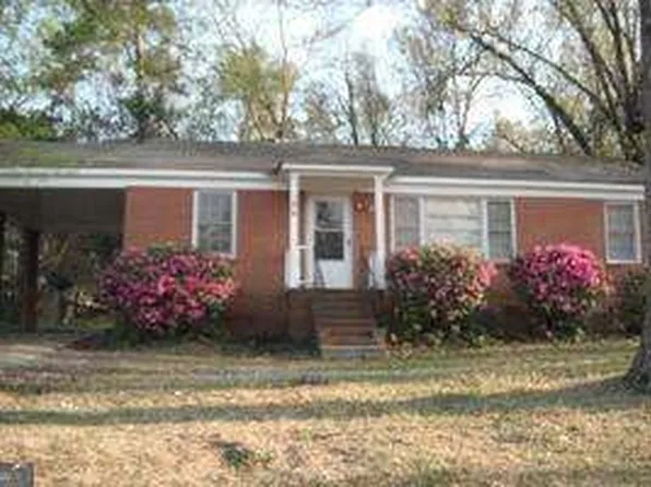 198 Collins Dr, Columbus, GA 31903