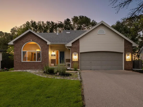 4478 W 150th St, Savage, MN 55378
