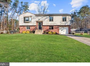 108 Hilltop Rd, Berlin, NJ 08009