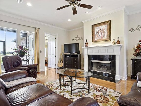 4th image of 5307 Courtyard Dr