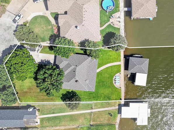 1803 Chisec Ct, Granbury, TX 76048