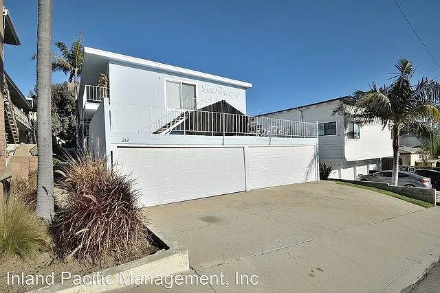 3 bed, 1309 sqft, $4,350 — Photo 1