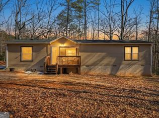 281 Oak View Trl, Cleveland, GA 30528