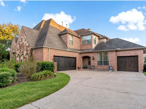 22 Waters Lake Blvd, Missouri City, TX 77459