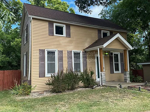 210 S Lange Ave Photo 1