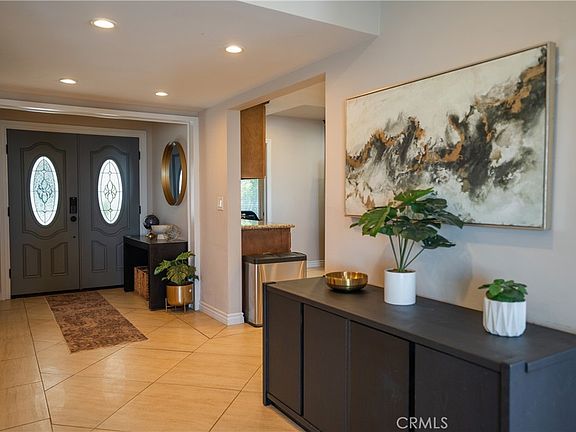 2nd image of 2067 Glentree Dr
