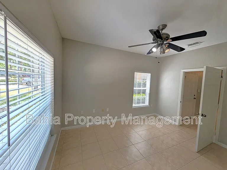 6212 Ashbury Palms Dr — Photo 9