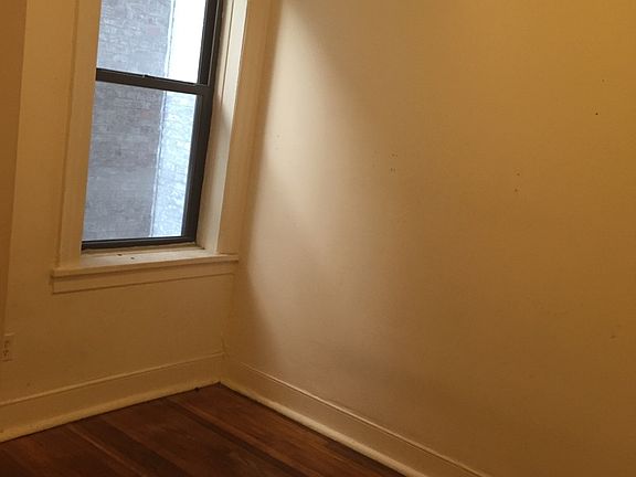 4th image of 3407 31st Ave APT 2C