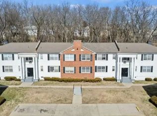 Plaza Hill Manor, Kansas City, MO 64130
