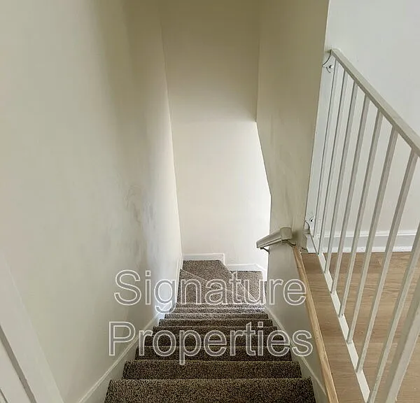 1055 Rives Rd #18 — Photo 10