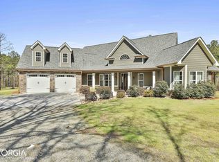 211 Bradleys Line Dr, Senoia, GA 30276