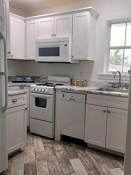 1837 Hollenbeck Dr — Photo 23