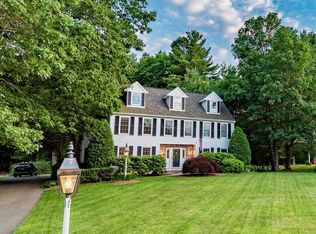 23 Rolling Meadow Dr, Holliston, MA 01746
