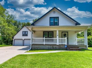 211 E Pine St, Hesston, KS 67062