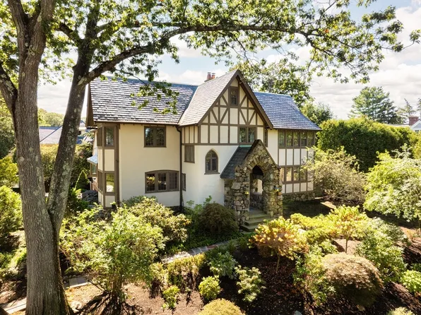 249 Highland St, Newton, MA 02465