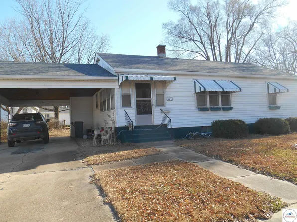 103 S Hickory St, Cole Camp, MO 65325
