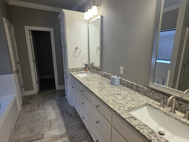 10285 Valmon Burns Way — Photo 13