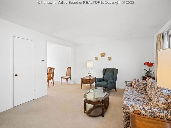 3rd image of 5205A Kentucky St