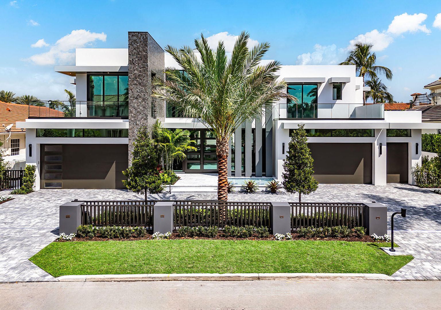 169 W Coconut Palm Road, Boca Raton, FL 33432 | MLS #R11140783
