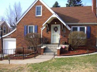 5412 Parker St, Omaha, NE 68104