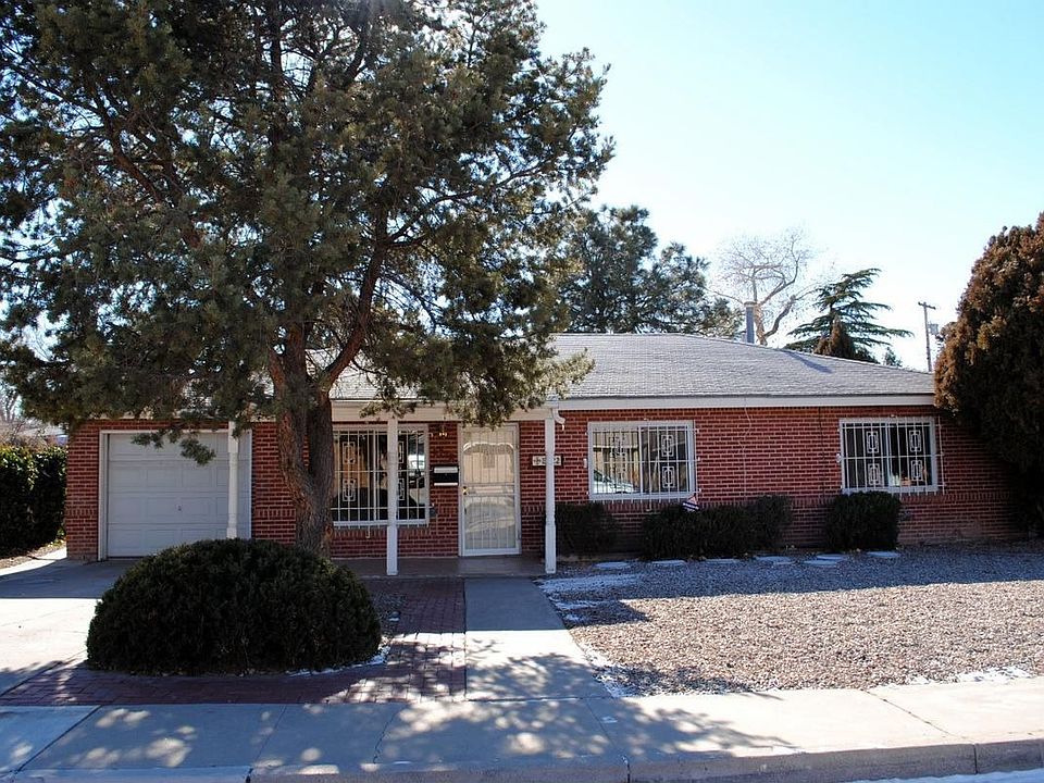 1st image of 5722 Gilmer Pl NE