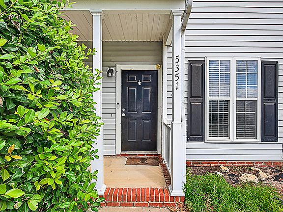 4th image of 5351 Cog Hill Ct #1