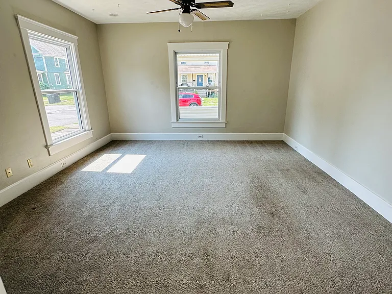 121 Lincoln Ct #1 — Photo 11