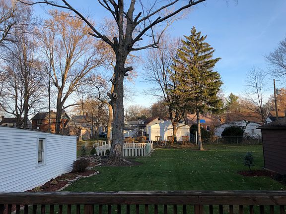 2nd image of 4109 W 214th St