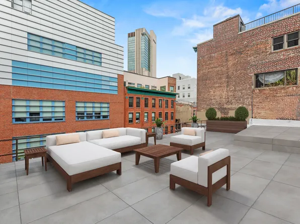 257 Water Street image 5 of 10