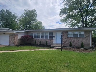 2490 Northridge Pl, Florissant, MO, 63033