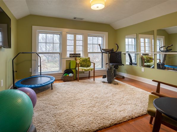 Additional property image - 301 S Winnetka Ave, Dallas, TX 75208