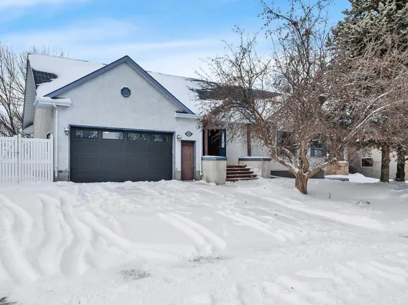 208 Parkallen Way, Wetaskiwin, AB T9A 3J4