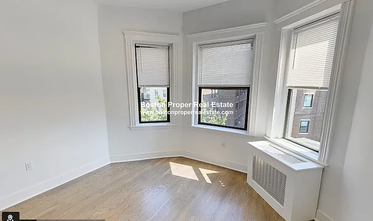 2 bed, 1.0 bath, $3,700 — Photo 3