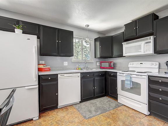 5th image of 8824 Dudley Ct