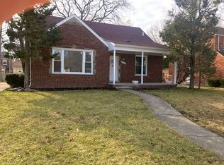 1315 Cadieux Rd, Grosse Pointe Park, MI 48230