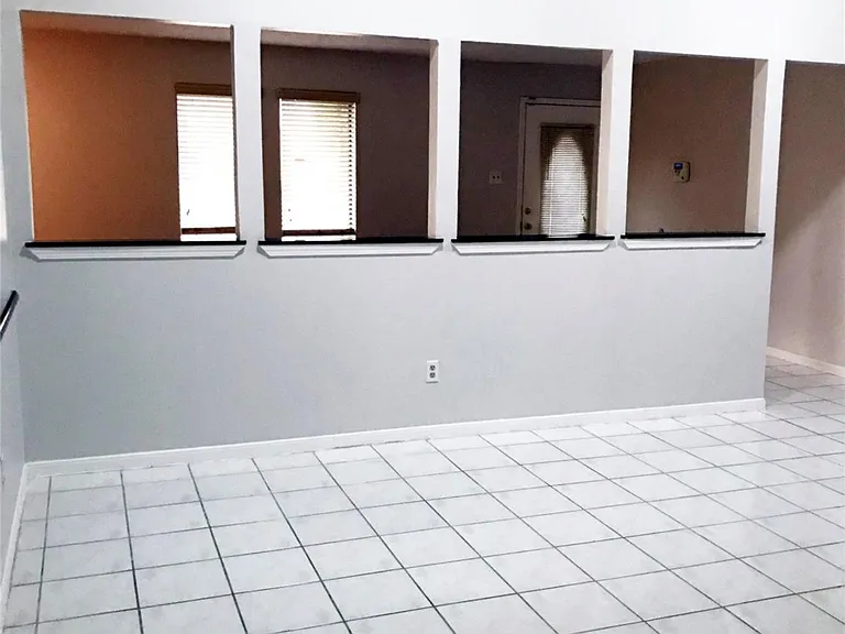 10118 Sageglow Dr — Photo 8