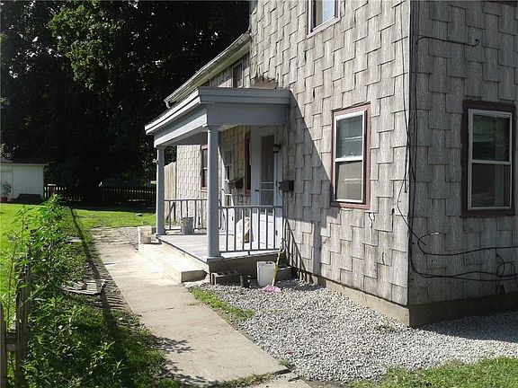 4th image of 17 Pine St