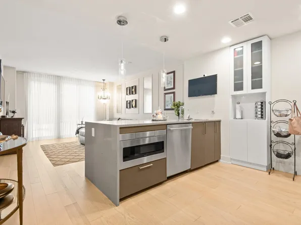 201 Luis M Marin Blvd #4120, Jersey City, NJ 07302