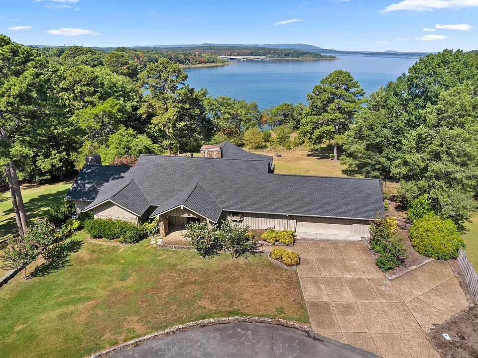 1st image of 1211 Palisade Cir