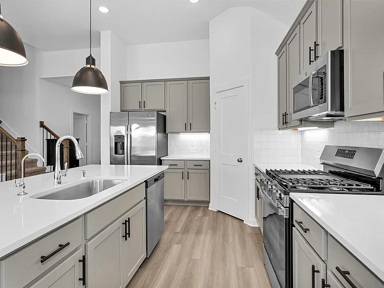 2127 Heather Ridge Way — Photo 12