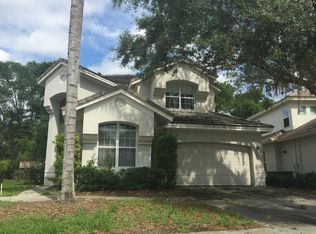5308 Avenal Dr, Lutz, FL 33558