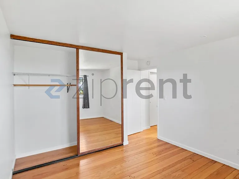 1127 Contra Costa Dr — Photo 17