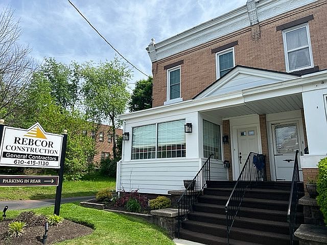1st image of 363 E Main St