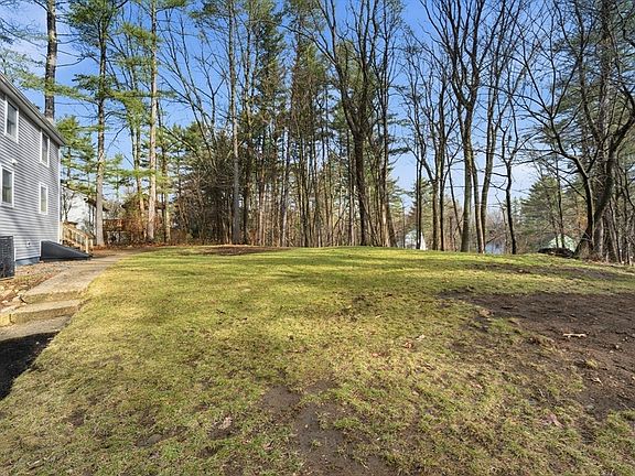 3rd image of 18 Emery Rd