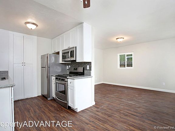 3rd image of 3148 Hawthorn St APT D
